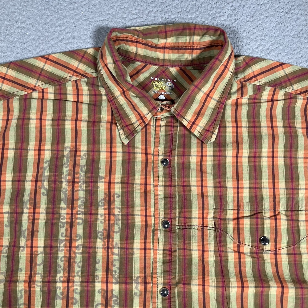 Mountain Hardwear‎ Shirt Mens XL Brown Outdoor Button Up Pocket Casual Preppy